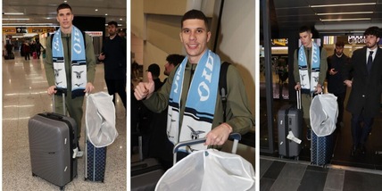 Ratkov, tutte le immagini del suo arrivo a Roma tra sciarpa, bagagli e abito elegante