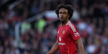 Zirkzee neanche in panchina nel derby di Manchester: un altro indizio di mercato per la Roma