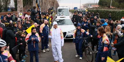 Viadana in festa per la fiamma olimpica, tra passione sportiva e orgoglio giallonero