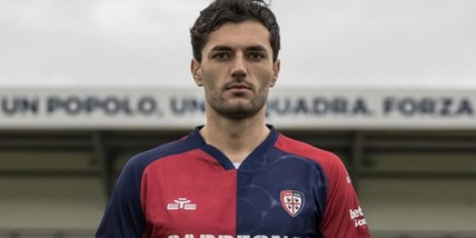 Ufficiale, Dossena torna al Cagliari: i dettagli dell'accordo con il Como