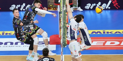 Perugia rimonta e batte Trento, vincono Verona, Padova e Cuneo