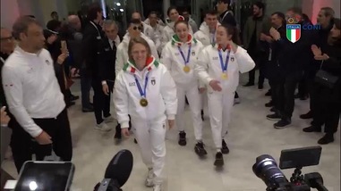 Casa Italia Milano, che festa per l’oro nella staffetta mista short track
