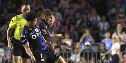 Patrik Mercado, Almeyda prepara il Siviglia del futuro