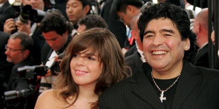 Processo morte Maradona, la figlia Dalma: "L'inizio con una foto che non avremmo voluto che nessuno vedesse"