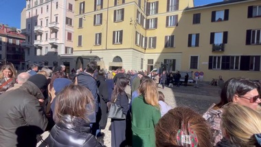 Svolti a Milano i funerali di Nina Rivetti Svolti a Milano i funerali di Nina Rivetti