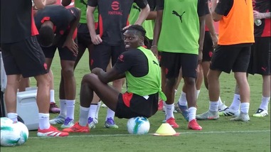 Milan, Leao recuperato per Napoli