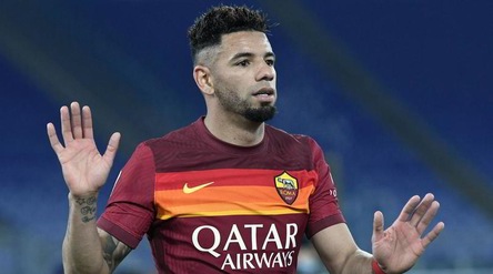 Roma, Bruno Peres si affida a Totti per restare in Italia