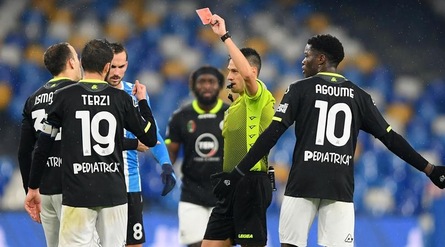 Moviola, Napoli-Spezia: Mariani, si discute il rigore