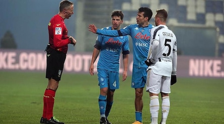 Moviola Juve-Napoli: Valeri, quel rigore dovevi vederlo live. E l’offside di Ronaldo...