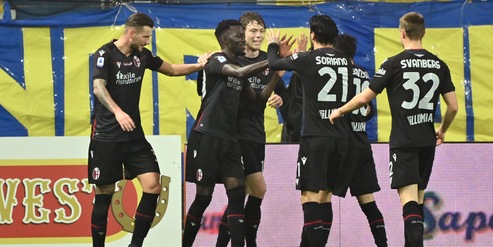 Parma-Bologna 0-3: doppio Barrow, Mihajlovic travolge D'Aversa