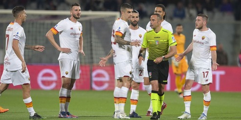 Fiorentina-Roma 2-0: Gonzalez e Bonaventura in gol, Italiano aggancia Mourinho
