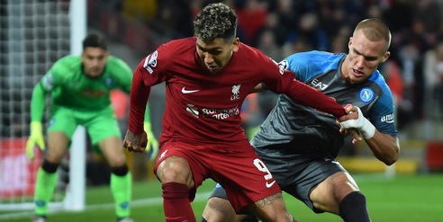 Liverpool-Napoli, bocciati e promossi: Ostigard, spalle troppo grosse. Lobotka è Rocky