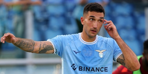 Derby Roma-Lazio, Cataldi che emozione: primo con la fascia