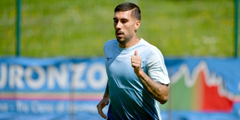 Lazio, la maglia numero 10 è di Zaccagni