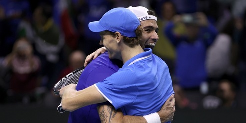 Sinner, i numeri sono da brividi su tutte le superfici: ma Berrettini in una è davanti