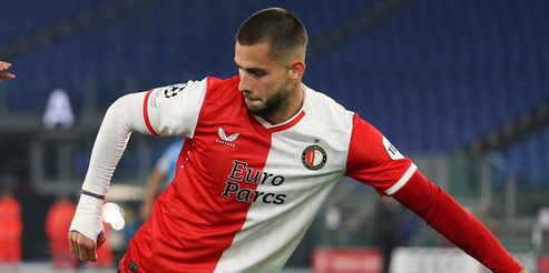 Mercato Juve, virata su Hancko se salta Araujo
