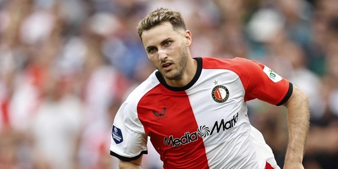 Milan, tutto su Gimenez: trattativa aperta con il Feyenoord