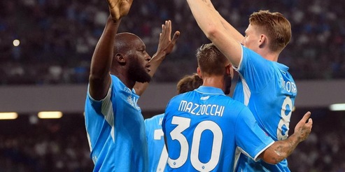 Napoli, questa è la via: servono i gol delle punte