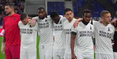 Niente multa al Lecce per la maglia indossata a Bergamo: e ci sarebbe mancato pure