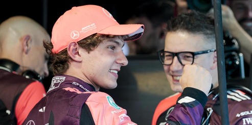 Kimi Antonelli fa impazzire l’Italia, ma perché la Ferrari se lo è lasciato sfuggire?