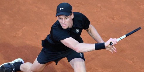 Sinner show a Roma, il coro assordante ritarda l'intervista: "Non c'è posto più bello per me"