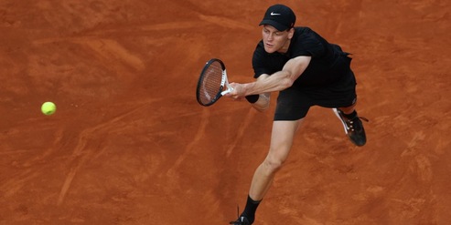 Sinner batte De Jong e vola agli ottavi degli Internazionali di Roma