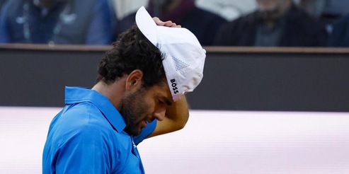 Berrettini, ancora uno stop: gli addominali di cristallo che frenano il suo ritorno al top