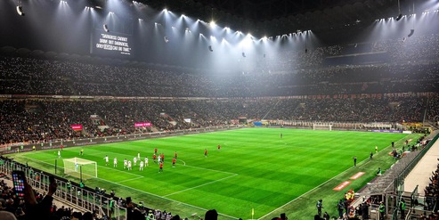 Serie A, dal '99 mai così in tanti allo stadio e vince il paradosso Milan