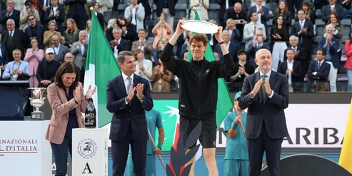 Tennis, la strada di Sinner verso Parigi: altro capitolo della sfida infinita con Alcaraz