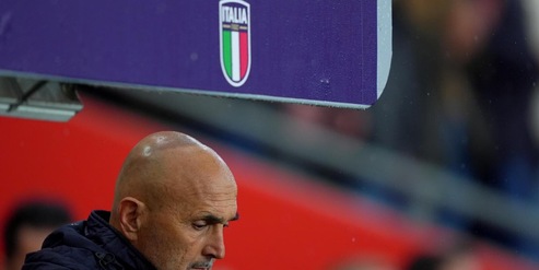Caos Italia, Spalletti traballa: dai colloqui di Gravina con i giocatori, ai possibili successori. Cosa accadrà martedì
