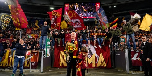 Ranieri dice no all'Italia, i tifosi della Roma fanno festa: "Una scelta d'amore, questo club è una cosa seria"