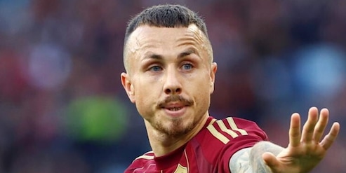 Roma, il tempo stringe: la Premier chiama Angelino