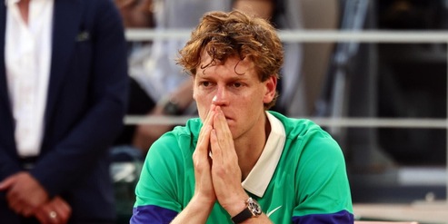 Sinner, primo posto e voglia di riscatto: ecco come preparerà la rivincita su Alcaraz a Wimbledon