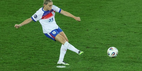 Alessia Russo, la star dell'Inghilterra che viene dalla Sicilia ora spaventa l'Italia