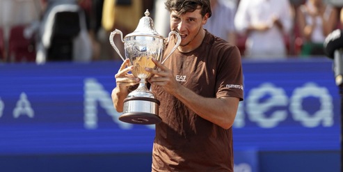 Darderi si aggiunge allo show del tennis italiano: e arriva un altro primato