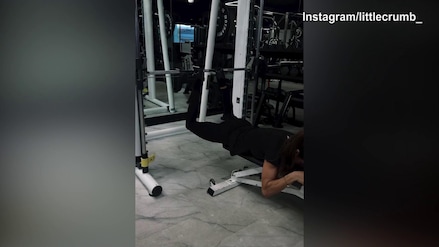 Canalis, che esercizi in palestra!