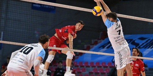 Cade Aversa, Ravenna e Tinet la raggiungono