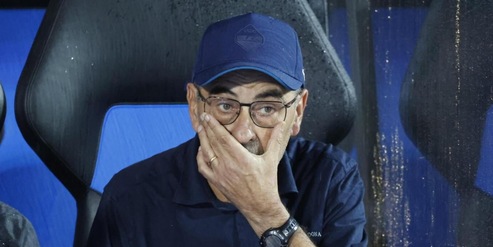Tutti i problemi tra la Lazio e Sarri: allenatore spiazzato, ora il vertice per gennaio