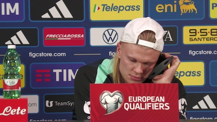 Haaland snobba Pio Esposito: "Non lo conosco"