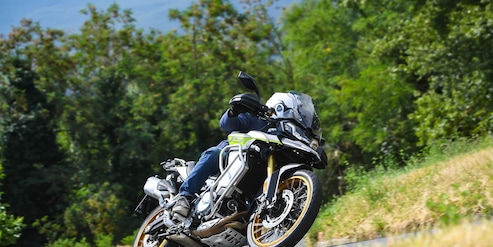 Voge Valico 900 DSX: le foto della prova