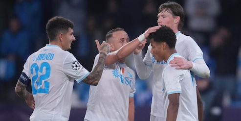 Il Napoli supera il Qarabag. La Juve vince in extremis