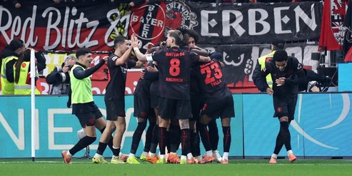 Bundesliga, l'Hoffenheim travolge l'Amburgo. Bayer ok con il colpo dello scorpione di Terrier