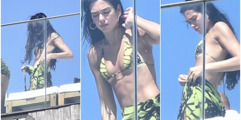 Dua Lipa, le foto sexy dello spogliarello sul terrazzo dell'hotel a Rio diventano virali sui social