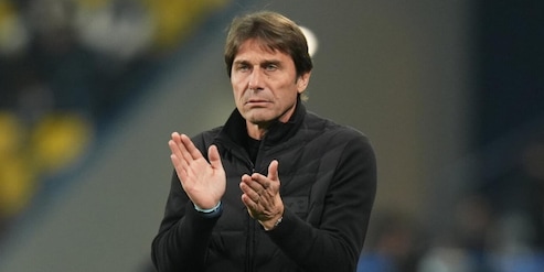 La Supercoppa italiana è una questione tra Napoli e Bologna: Conte va a caccia del "tris"