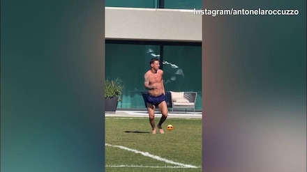 Argentina, Leo Messi in famiglia non perde contatto con...il pallone
