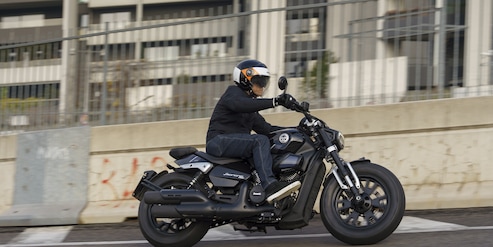 Prova Benelli Leoncino Bobber 400: la custom in salsa pesarese