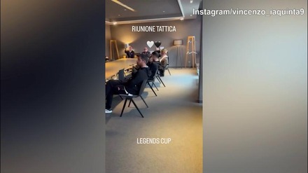 Juventus, le leggende bianconere impegnate in una riunione tattica