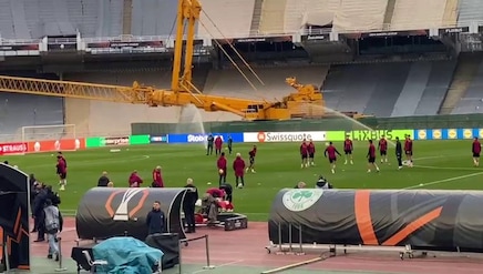 Roma, l'Olimpico di Atene è un disastro: il video dell'allenamento