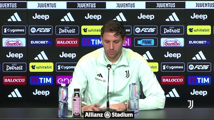 Locatelli: "Ho un buon rapporto con tutti gli arbitri"