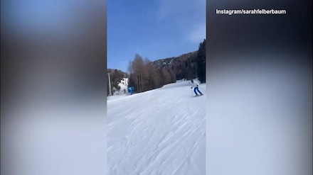 Lady De Rossi sfreccia sulla neve